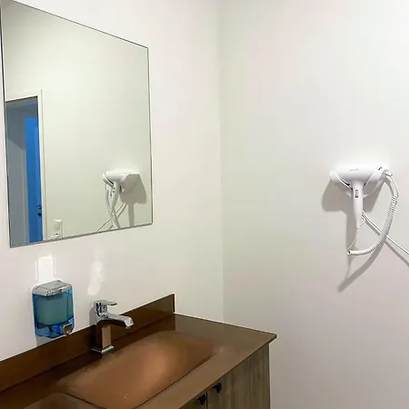 Hostel - 24h Self-check-in *