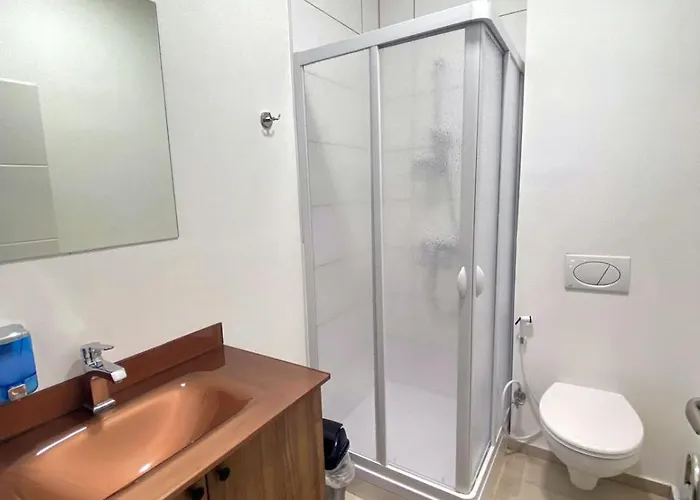 - 24h Self-check-in Vandrarhem *